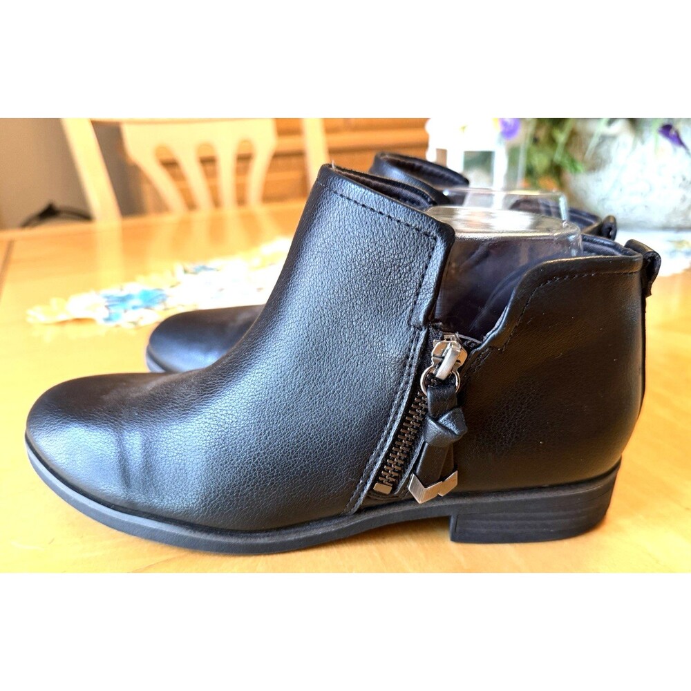 Dr. Scholls Women's Sz 7.5 Astir Black Bootie Faux Leather Side Zip Chic Fall